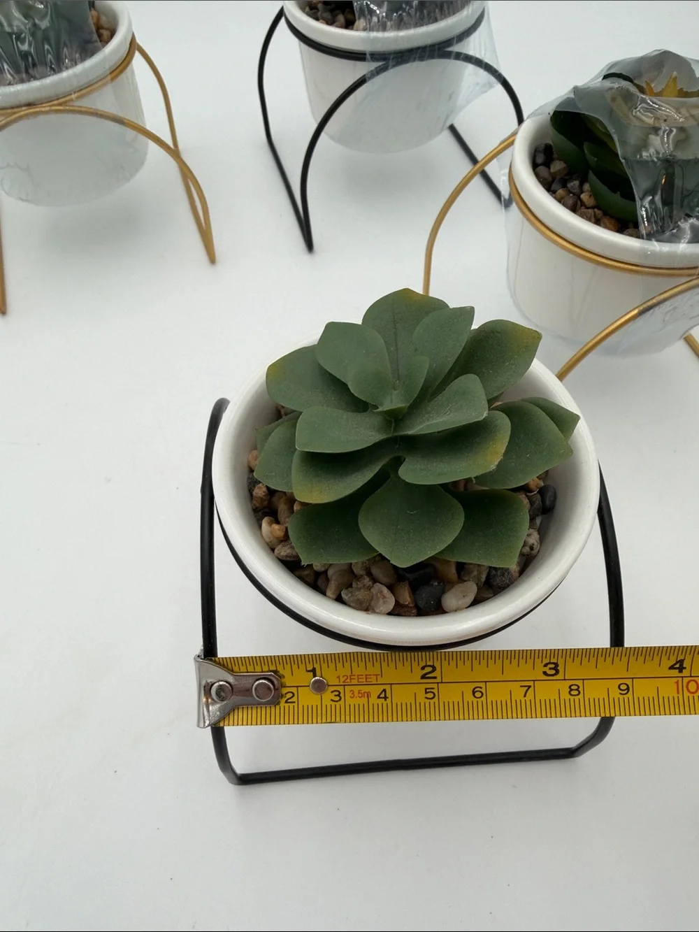 Set Of 4 White Ceramic Succulent Planter with Black and Gold Metal Stands